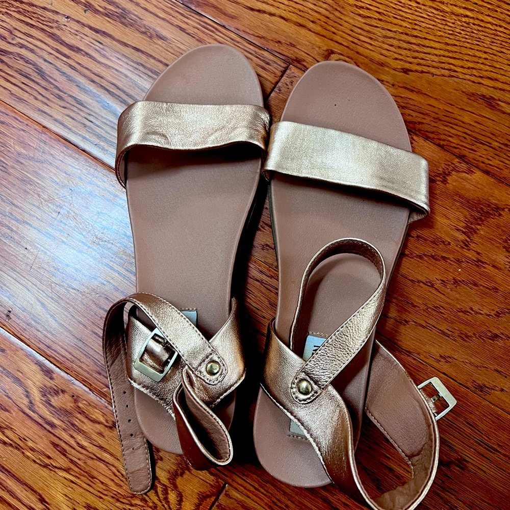Steve Madden Sandals 7.5